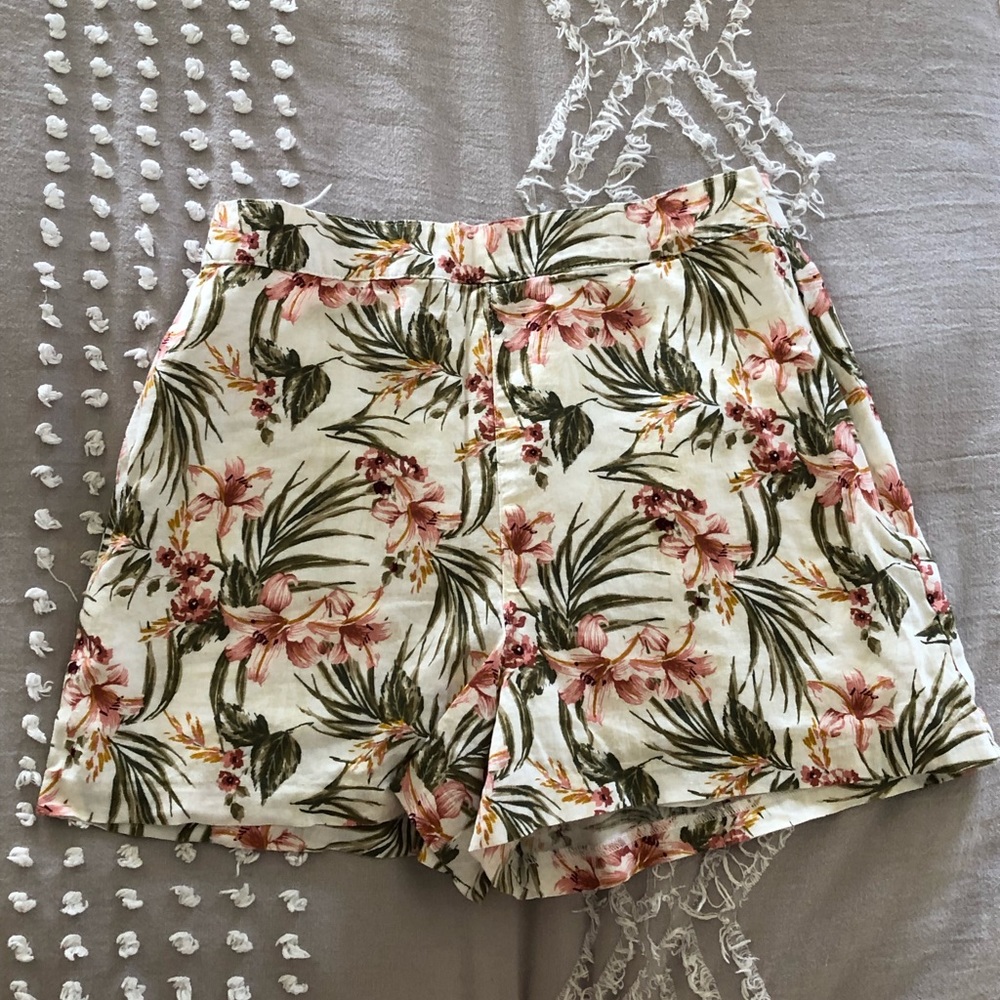 Abercrombie High-Waisted Shorts